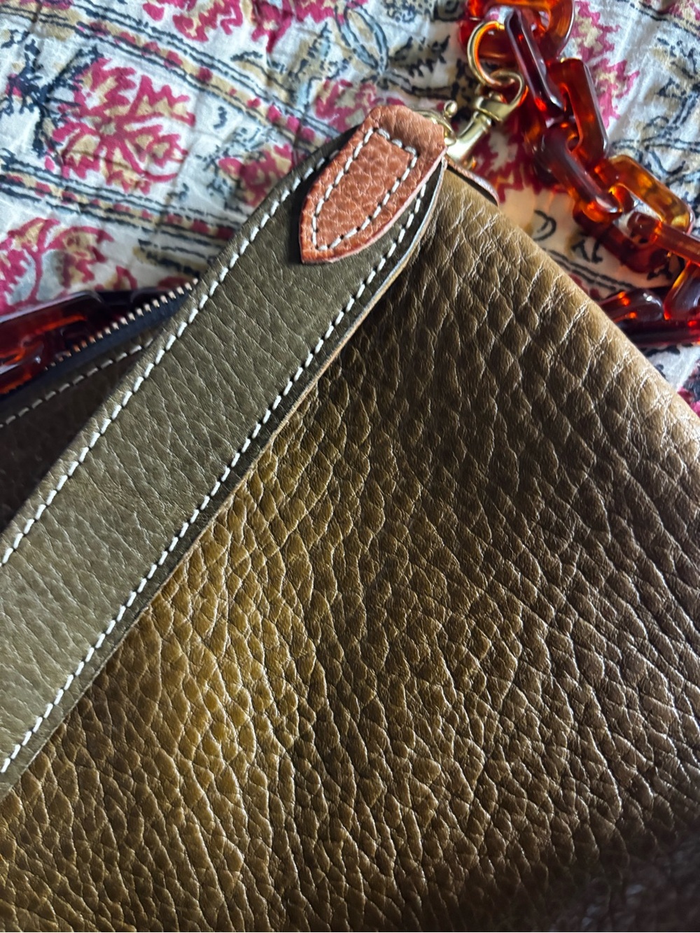 Olive Green Pebbled Leather Shoulder Bag with Tortoiseshell Chain Accent - Picture 8 of 8